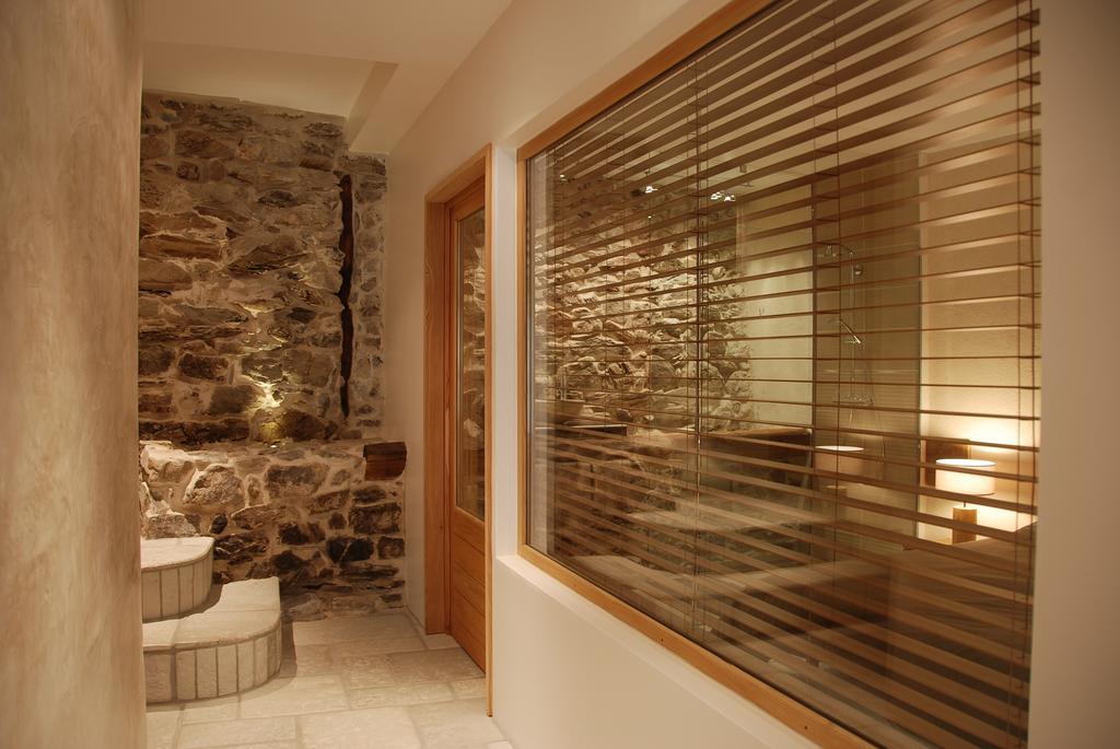 Bed and Breakfast La Ferme de Beauté Chateauroux-les-Alpes Habitación foto