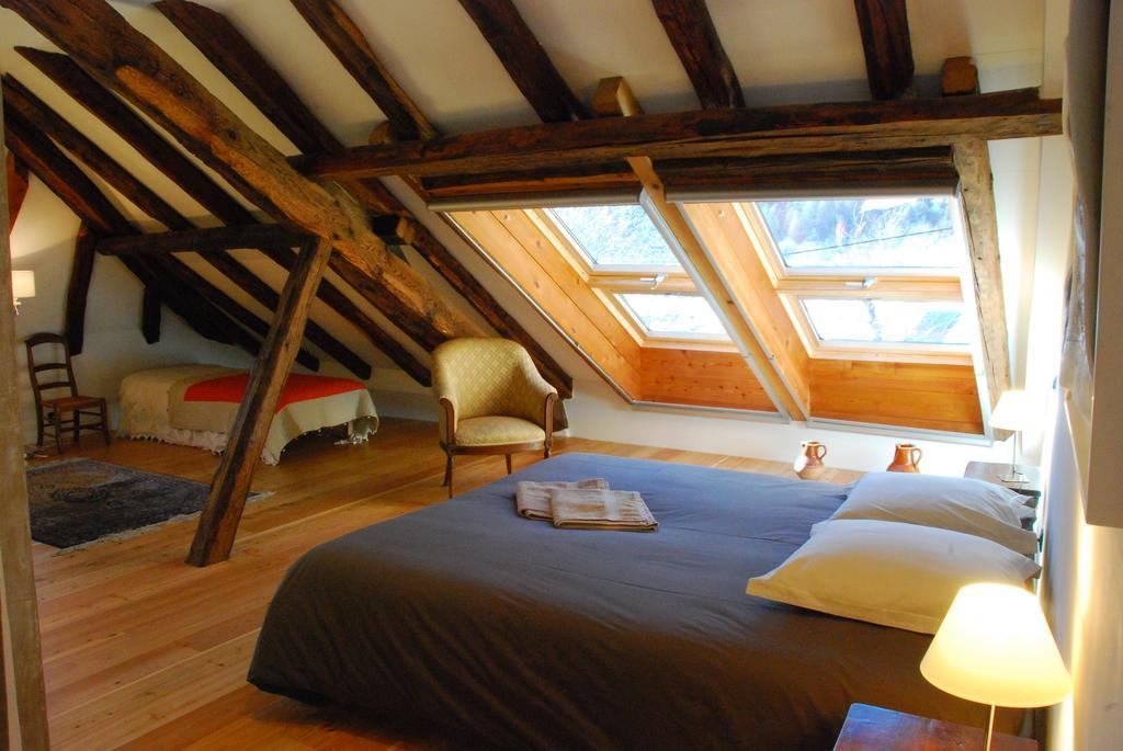 Bed and Breakfast La Ferme de Beauté Chateauroux-les-Alpes Habitación foto