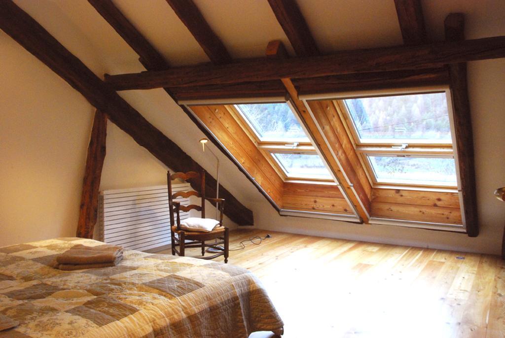 Bed and Breakfast La Ferme de Beauté Chateauroux-les-Alpes Habitación foto